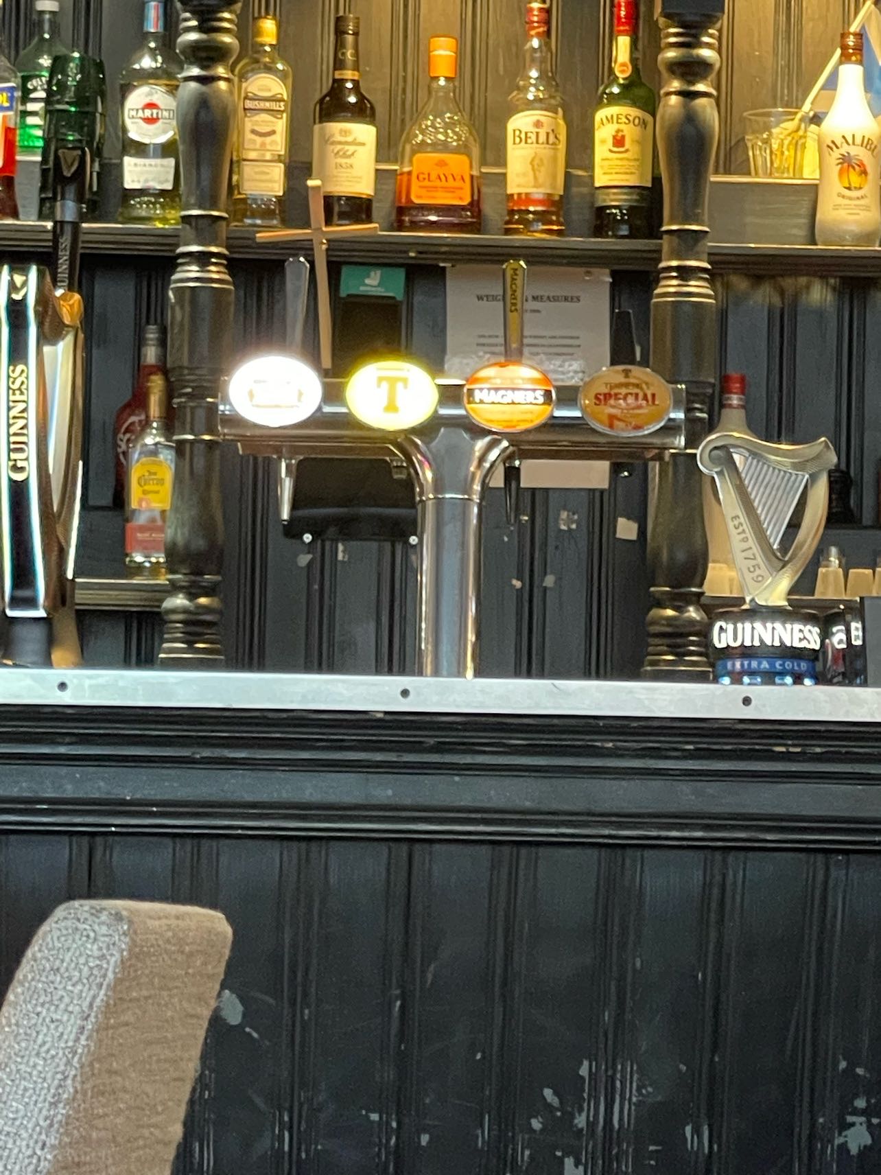 The Rams Head interior details