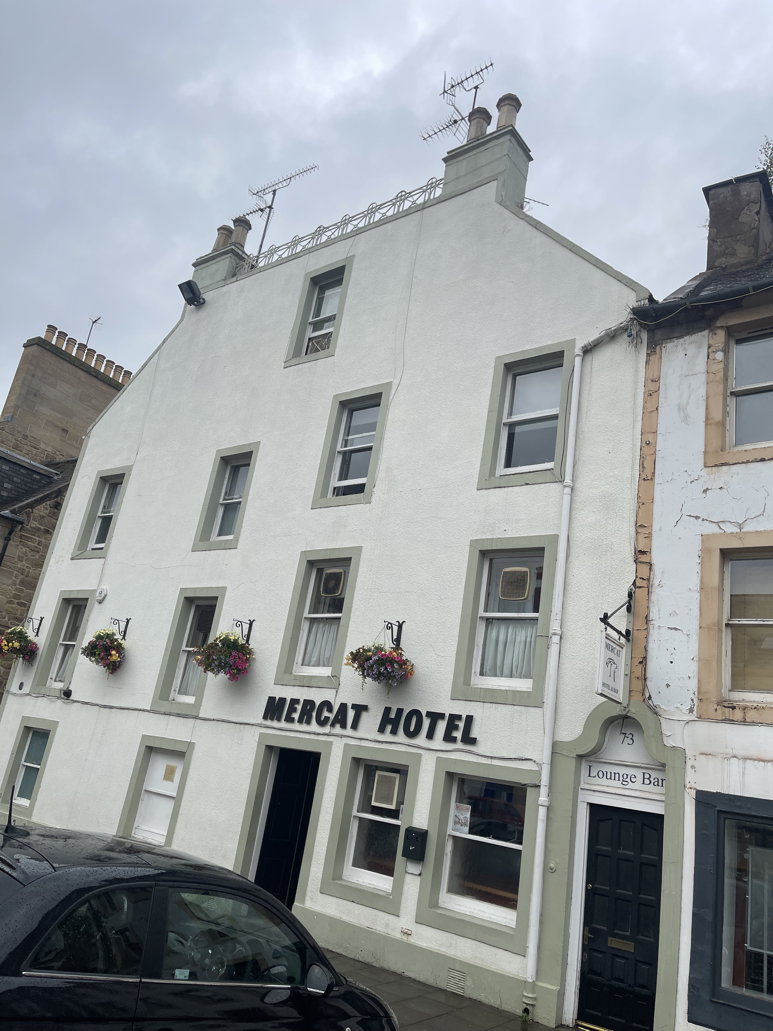 Hotel Merkat exterior assessment