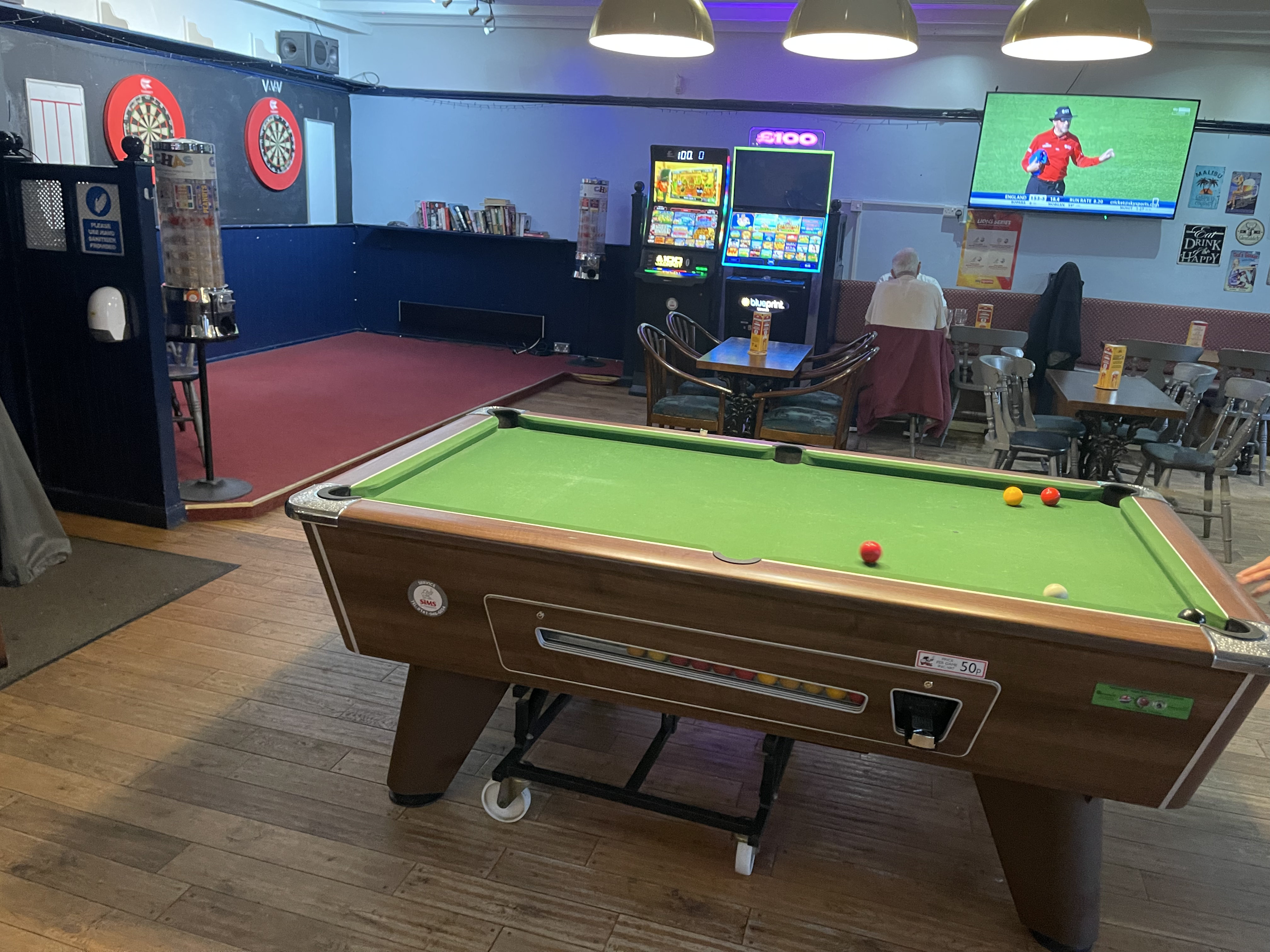 Function room accommodating 150 people