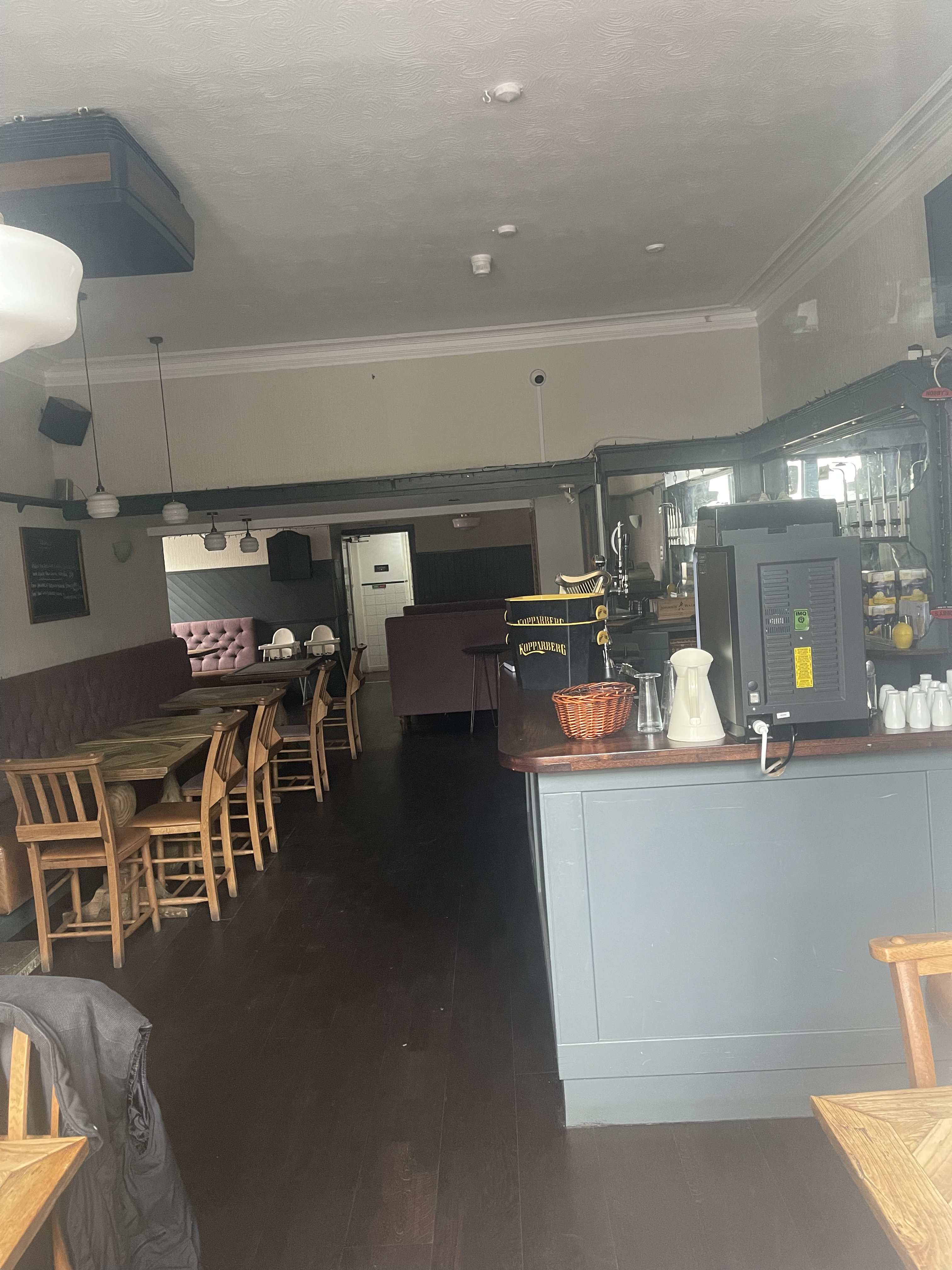 The Plough Tavern architectural details